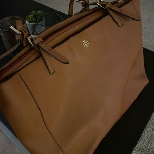 Tory Burch purse